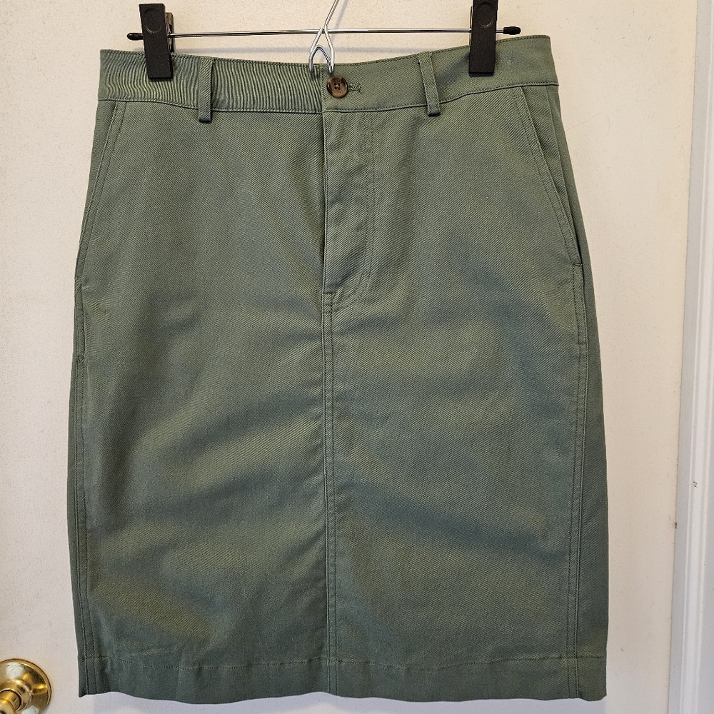 J.Crew Factory NWT sage green skirt, size 6